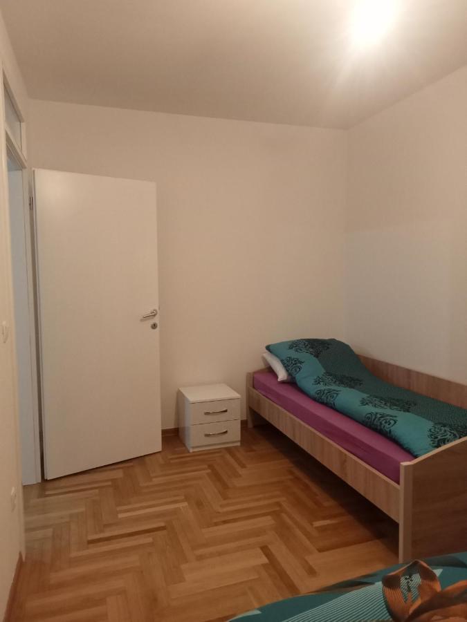 סראייבו Rooms Near The Airport מראה חיצוני תמונה
