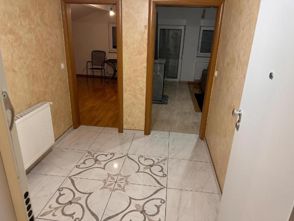 סראייבו Rooms Near The Airport מראה חיצוני תמונה